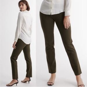 QUINCE Ultra-Stretch Ponte Straight Leg Pants Olive‎ size Medium Petite